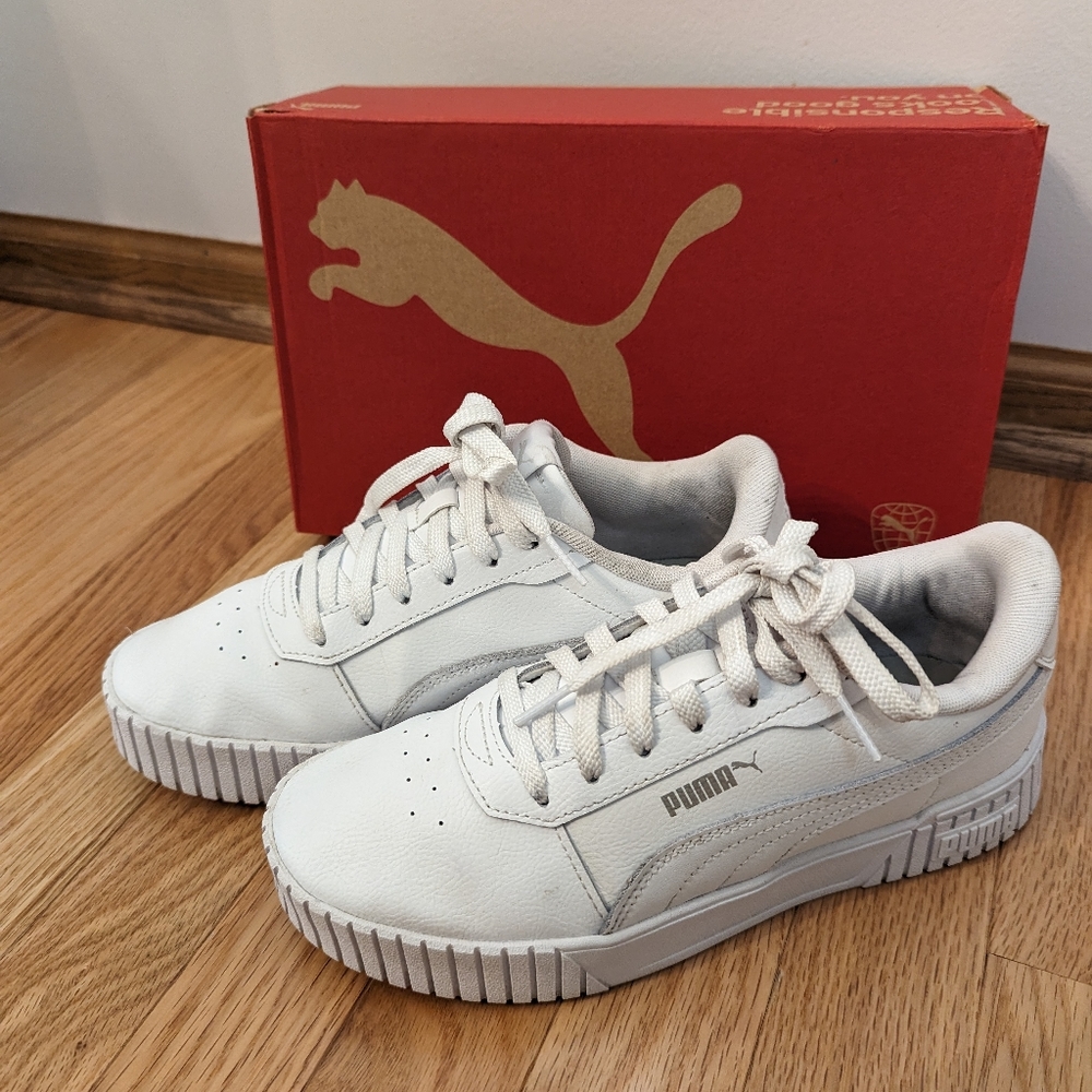 Puma Women's Carina 2.0 Sneaker 7.5